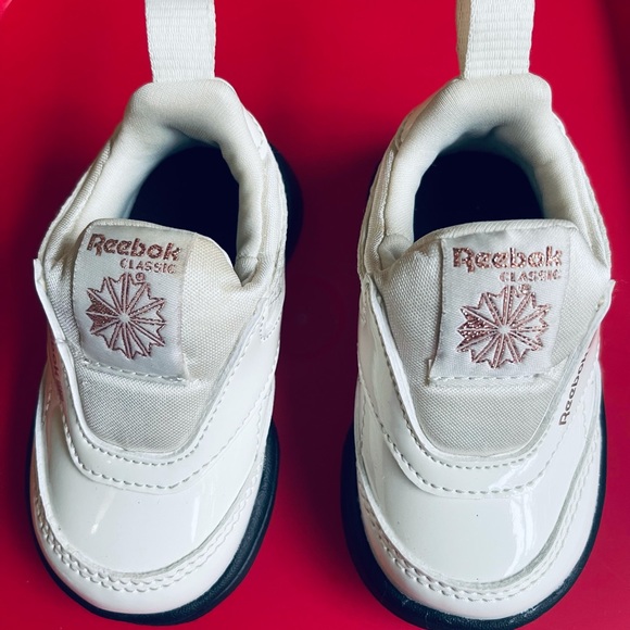 Reebok Infant Cardi B Sneakers - Picture 2 of 6